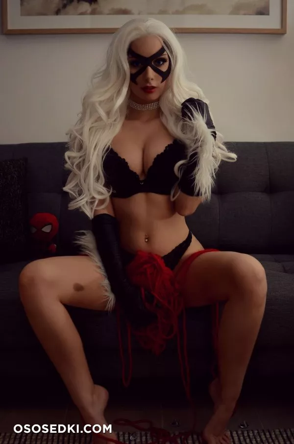 Beke Jacoba - Black Cat - 21