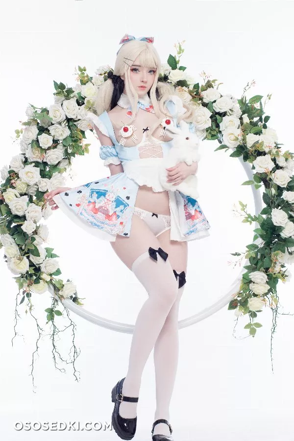 Candy Balll - Alice in Easterland - 27