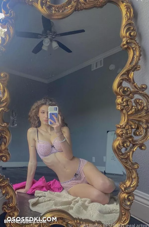 Sydney Vezina Nudes - SydneyvMayy Nude Tiktoker - 27