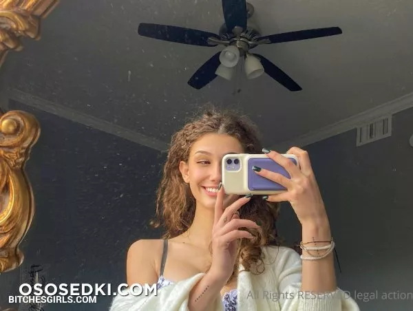 Sydney Vezina Nudes - SydneyvMayy Nude Tiktoker - 63