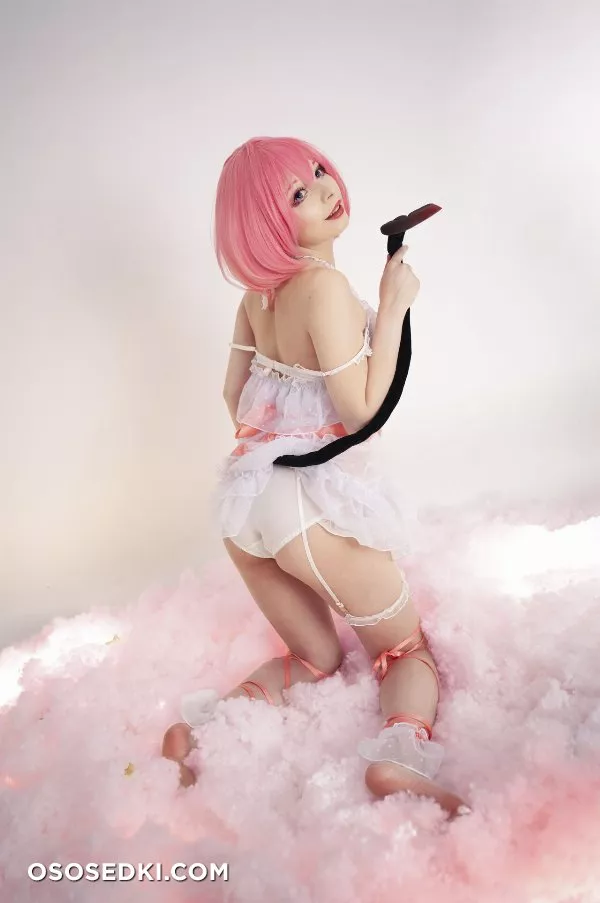 Akariia - Momo - 14