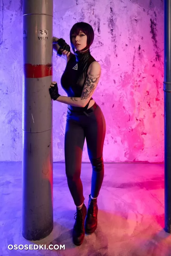 Elleslove - Motoko Kusanagi - 20