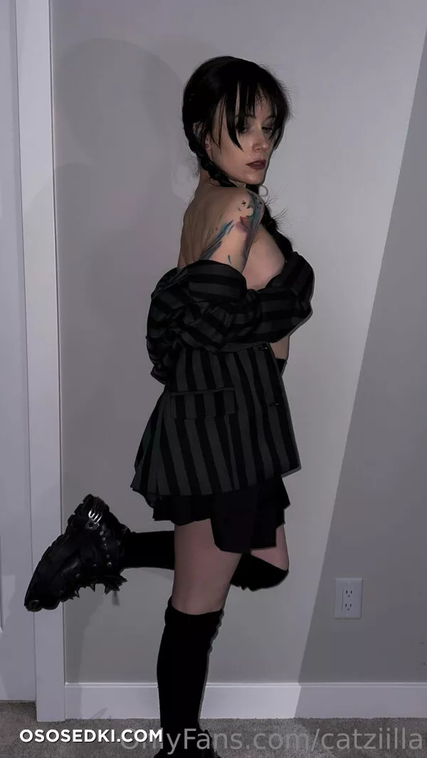 Catziilla - Wednesday Addams - 13