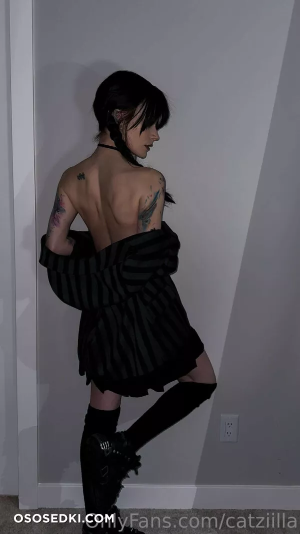 Catziilla - Wednesday Addams - 16