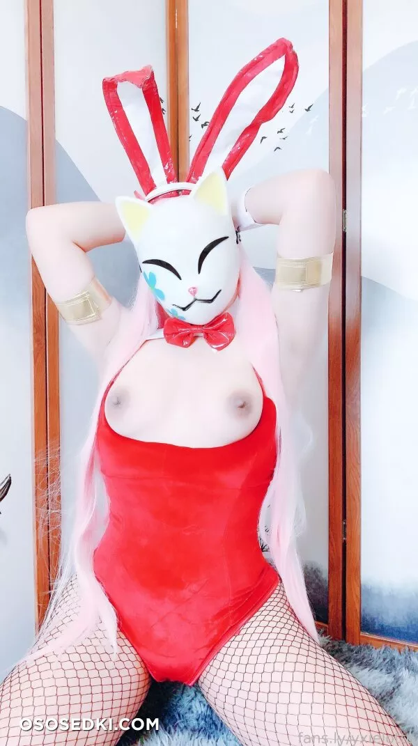 Yaxie Lotte (Fansly) - Bunny Suit - 24