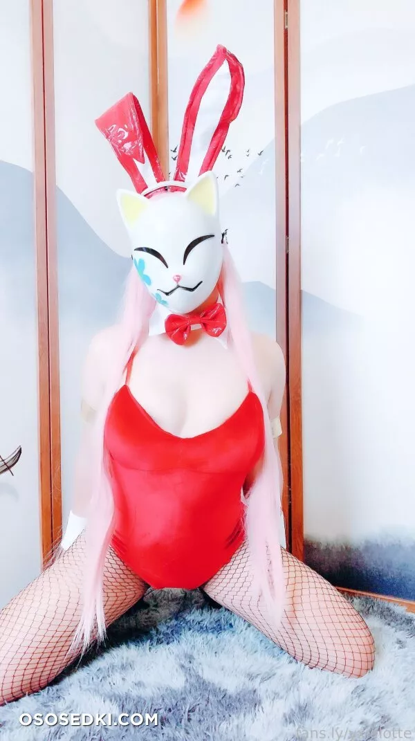 Yaxie Lotte (Fansly) - Bunny Suit - 4