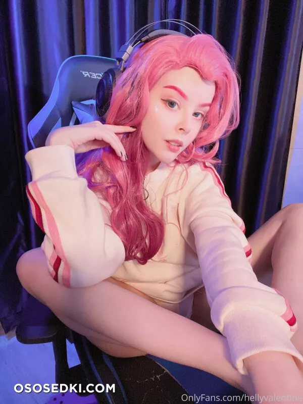 Helly Valentine - Seraphine - 3