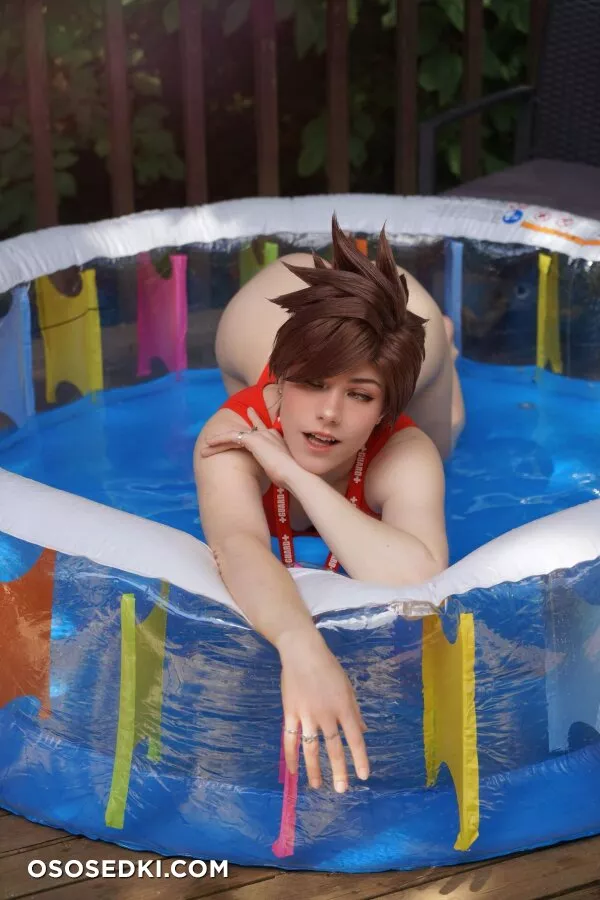 Bukkit Brоwn - Lifeguard Tracer - 1