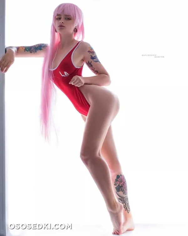 Leah Meow - 14