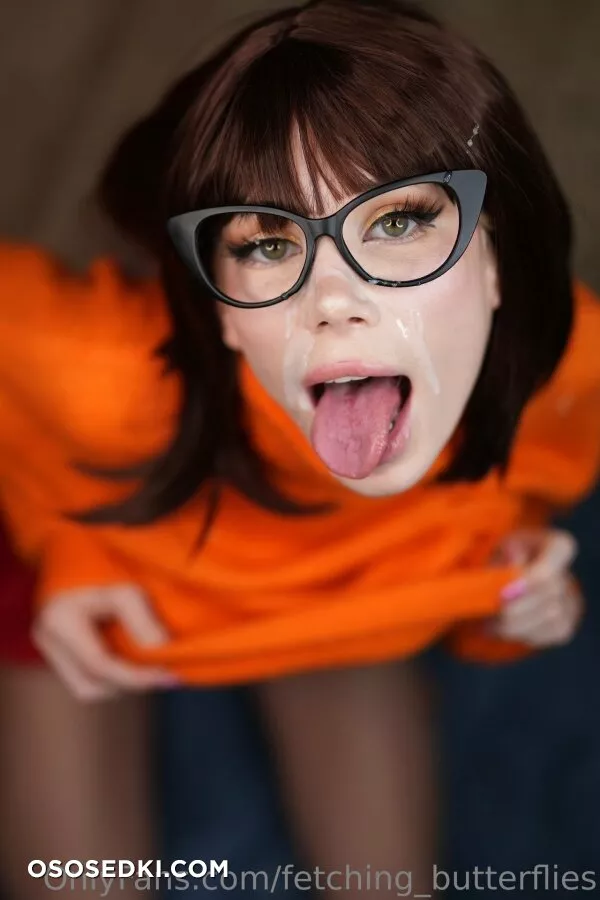 Fetching_butterflies - Velma - 41