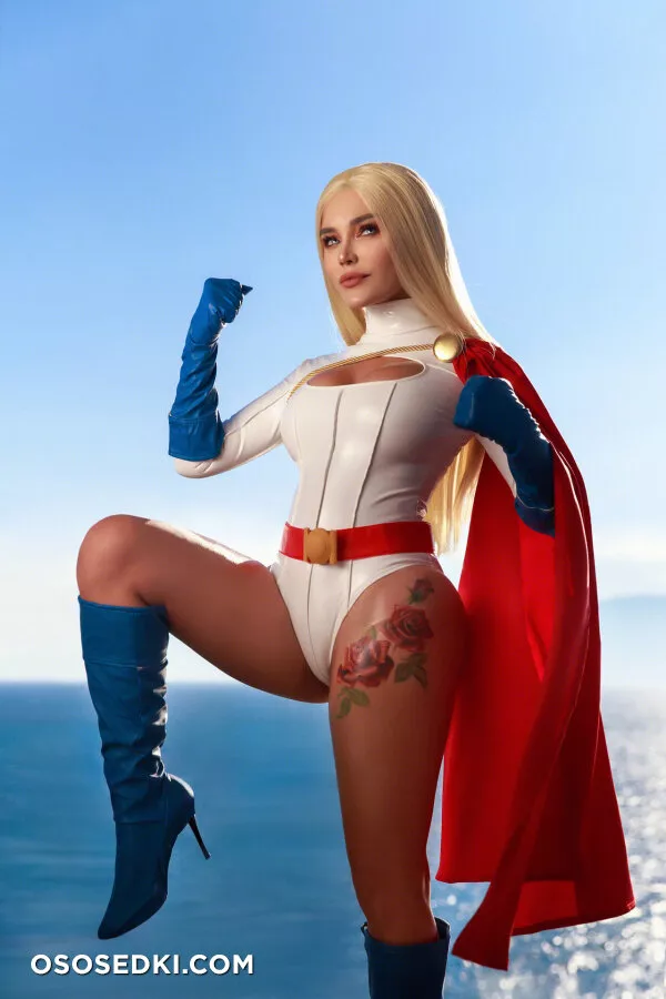 Kalinka Fox - Power Girl - 10