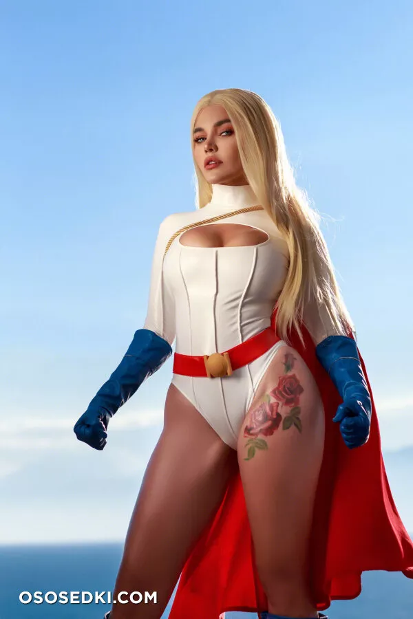 Kalinka Fox - Power Girl - 3