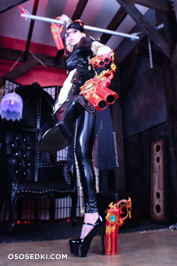 Razor Candi - Bayoneta - 13
