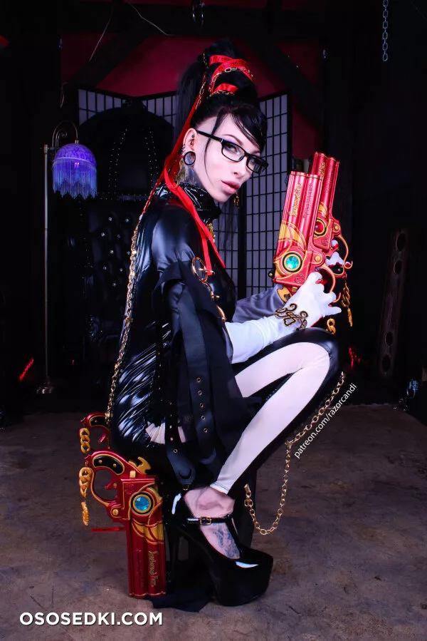 Razor Candi - Bayoneta - 16