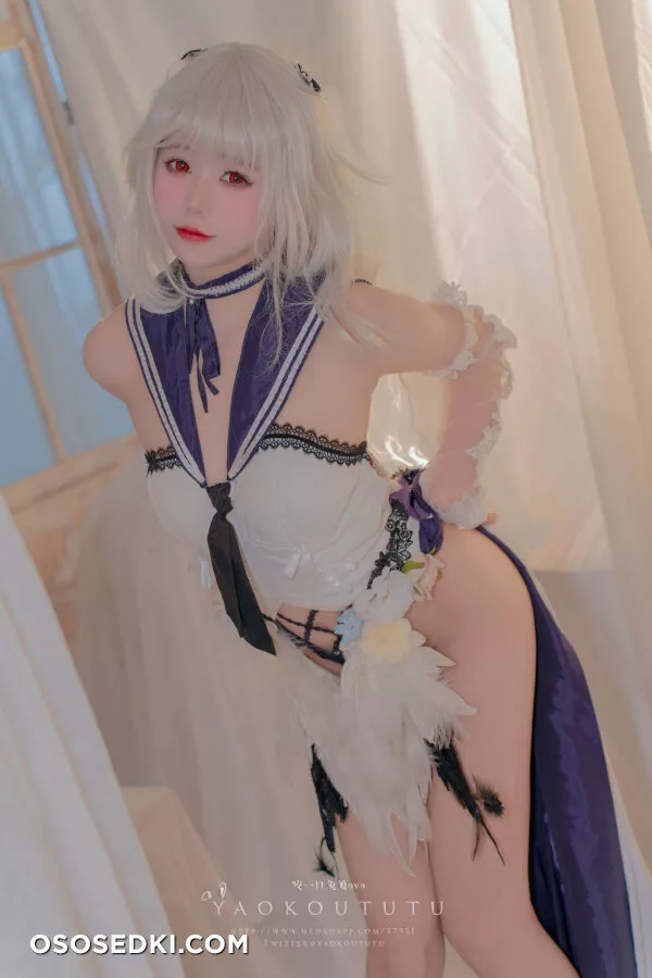 咬一口兔娘ovo 梳妆的大小姐-可畏 - 26
