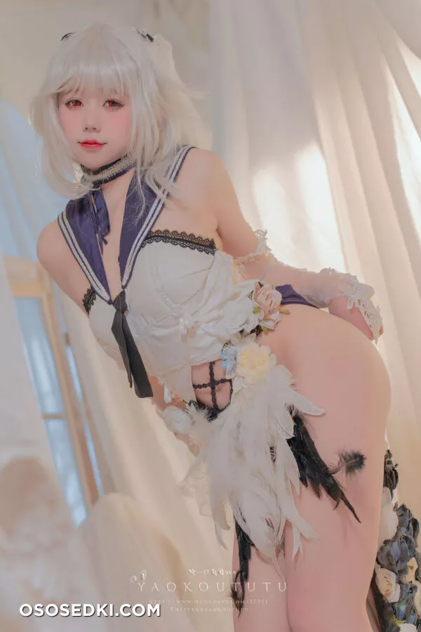 咬一口兔娘ovo 梳妆的大小姐-可畏 - 28