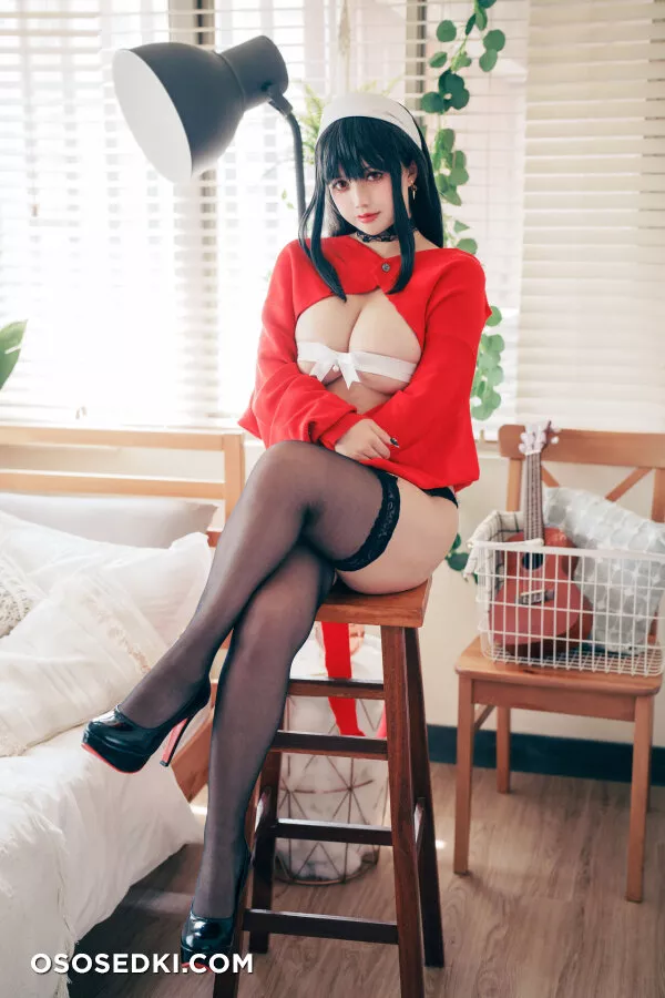 Yor Forger Red Sweater (Spy X Family) - Okita Rinka - 15