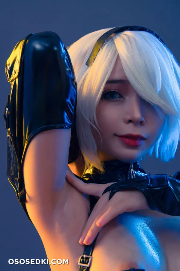 Umeko J - 2B Latex - 66