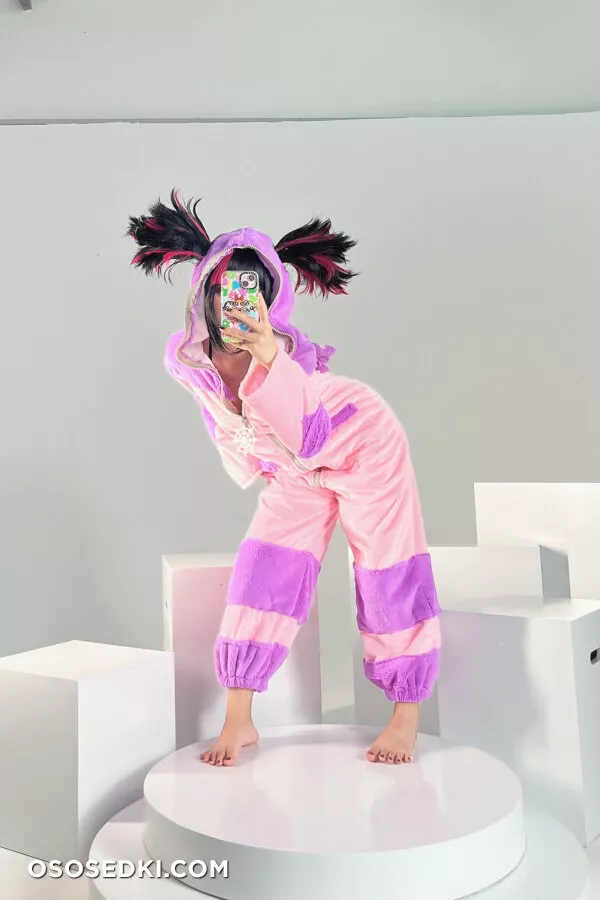 Umeko J - Juri Han PJ - 100