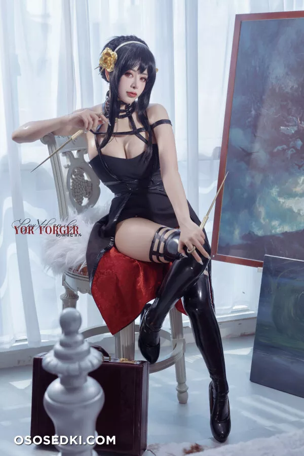 Byoru-Yor thorn princess - 1