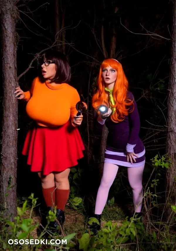 BishoujoMom Nude Velma Daphne Cosplay - 29