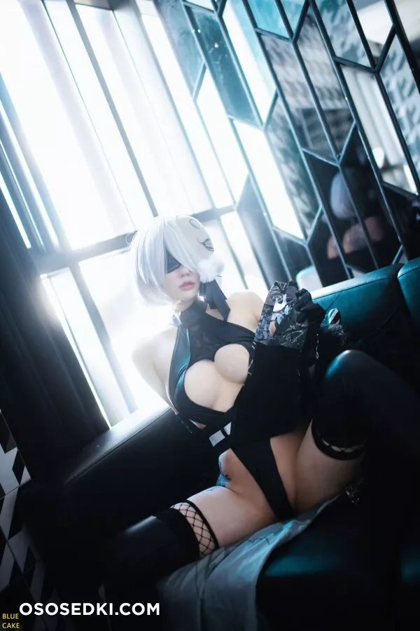 [Son Ye-Eun 손예은] 2B [BLUECAKE] - 192