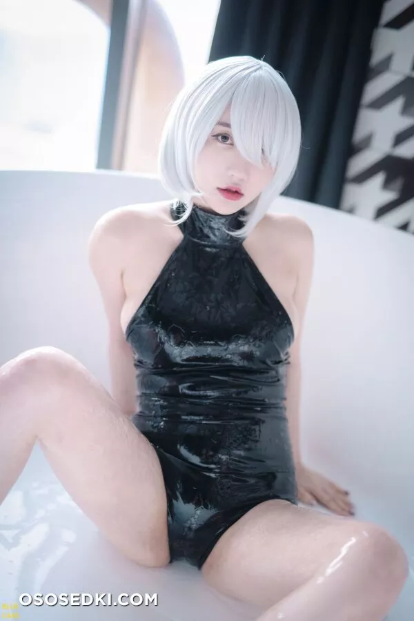 [Son Ye-Eun 손예은] 2B [BLUECAKE] - 199