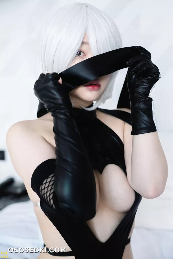 [Son Ye-Eun 손예은] 2B [BLUECAKE] - 65