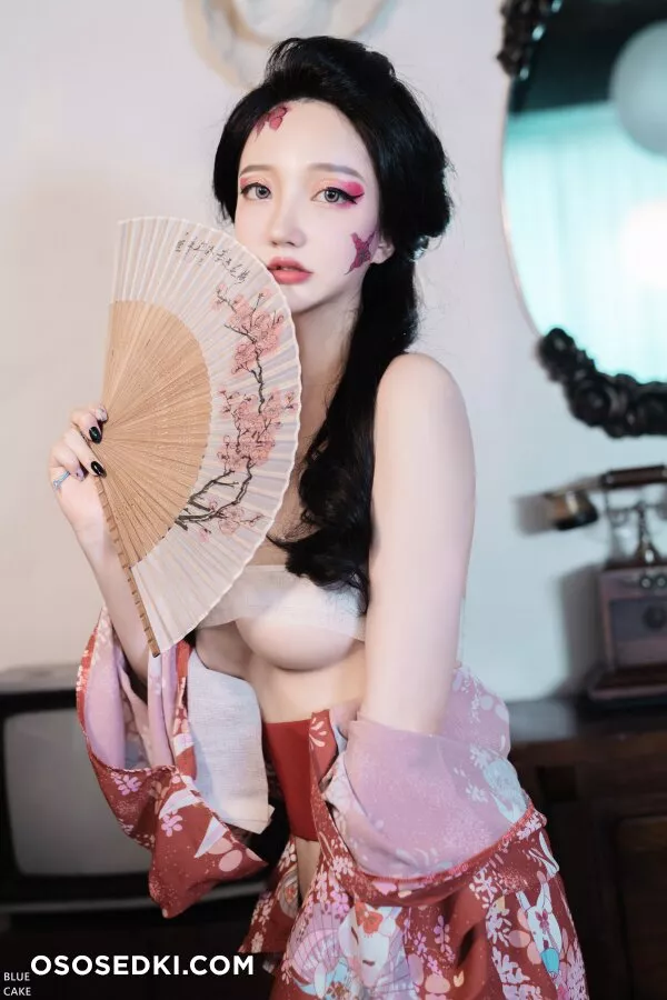 Son Ye-Eun - DAKI - 77