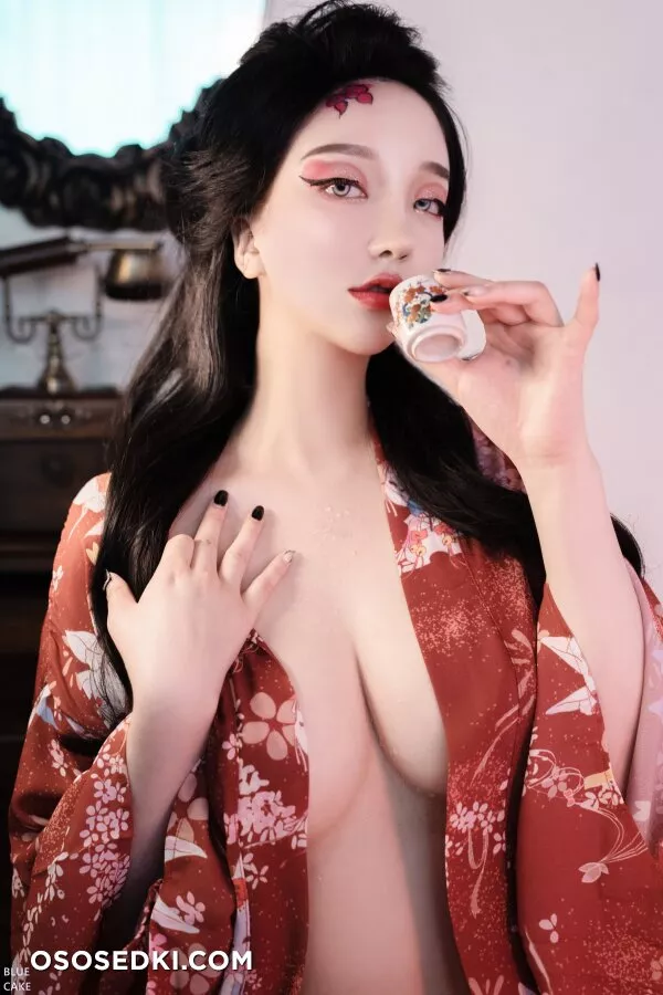 Son Ye-Eun - DAKI - 91