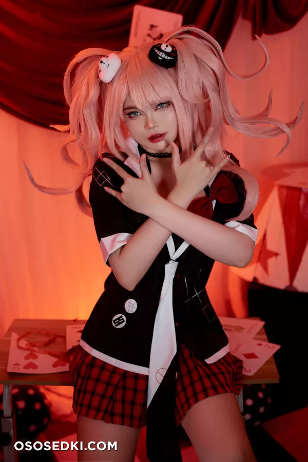 ZinieQ - Junko Enoshima - 12