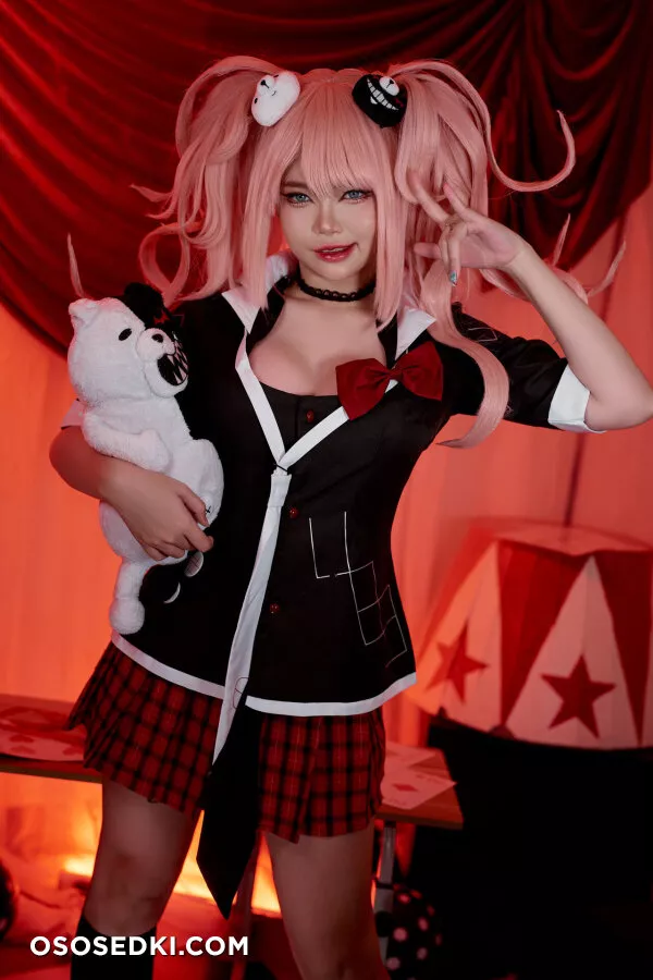 ZinieQ - Junko Enoshima - 15