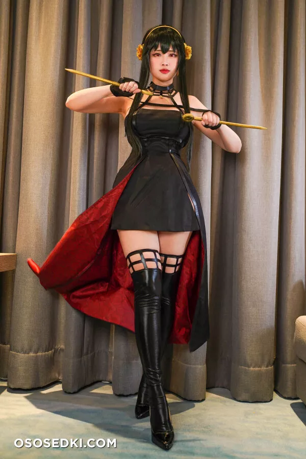Kaya Huang - Yor Forger - 1