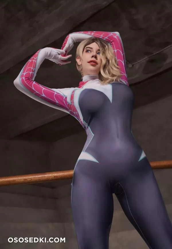 Voezacos - Spider-Gwen - 3