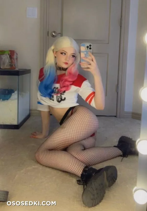 StrawberryMillk - Harley Quinn - 39