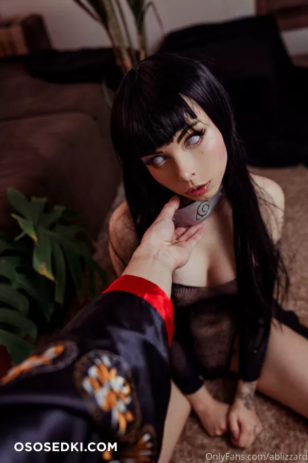 Amanda Welp - Hinata - 32