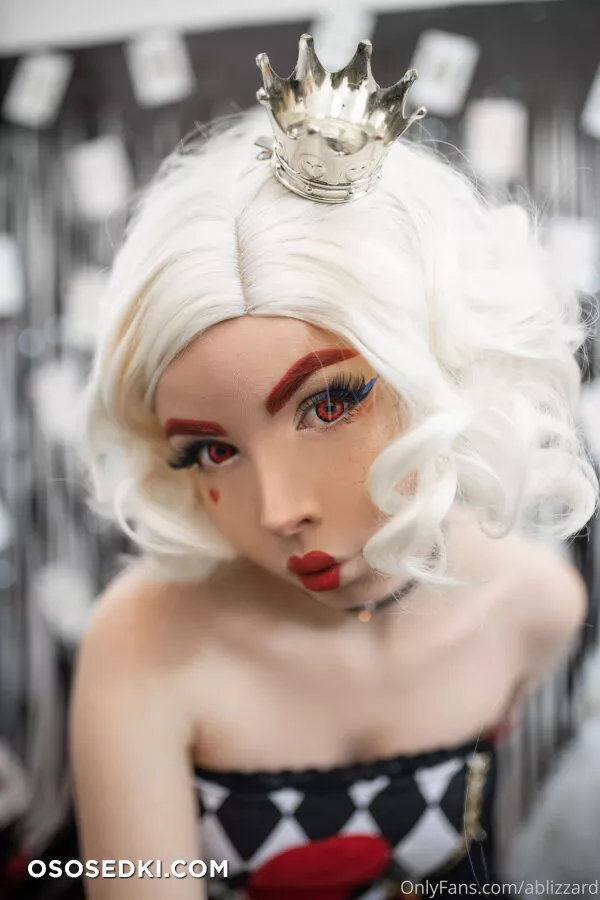 Amanda Welp - Queen of Hearts - 2