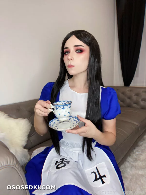 Alice Liddell (Sweetie Fox) - 25