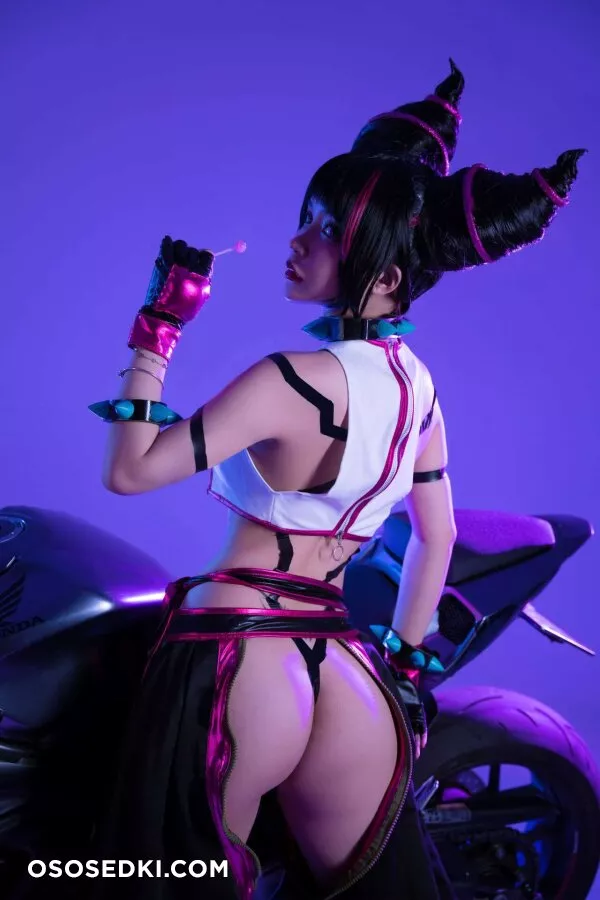 Juri Han - 6