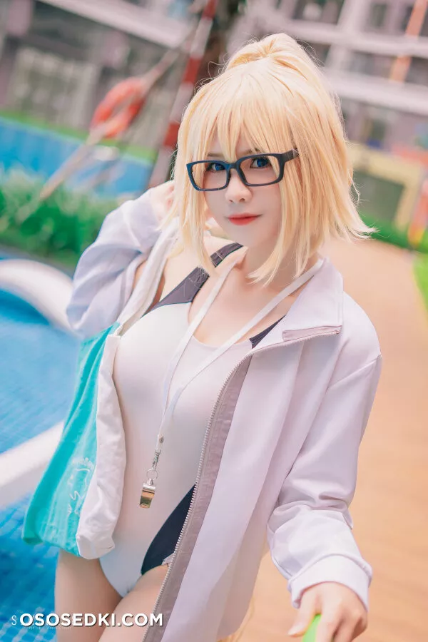 Pyoncos - Jeanne d’Arc Swiming - 1