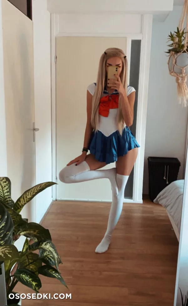 Wanderlustluca - Sailor Moon - 24