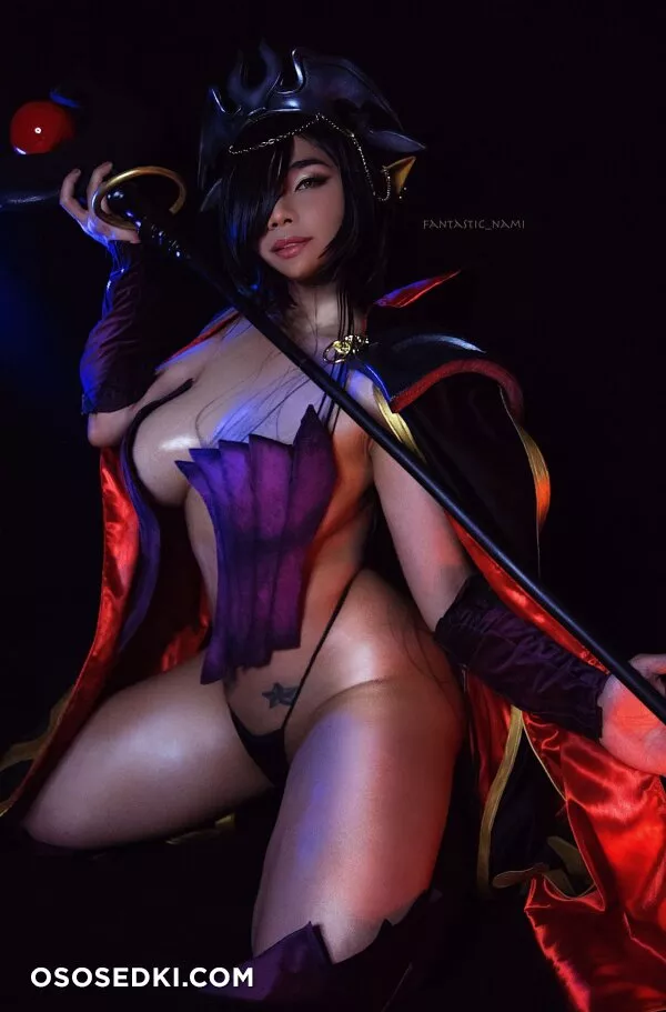 Fantastic Nami - Discordia - 8