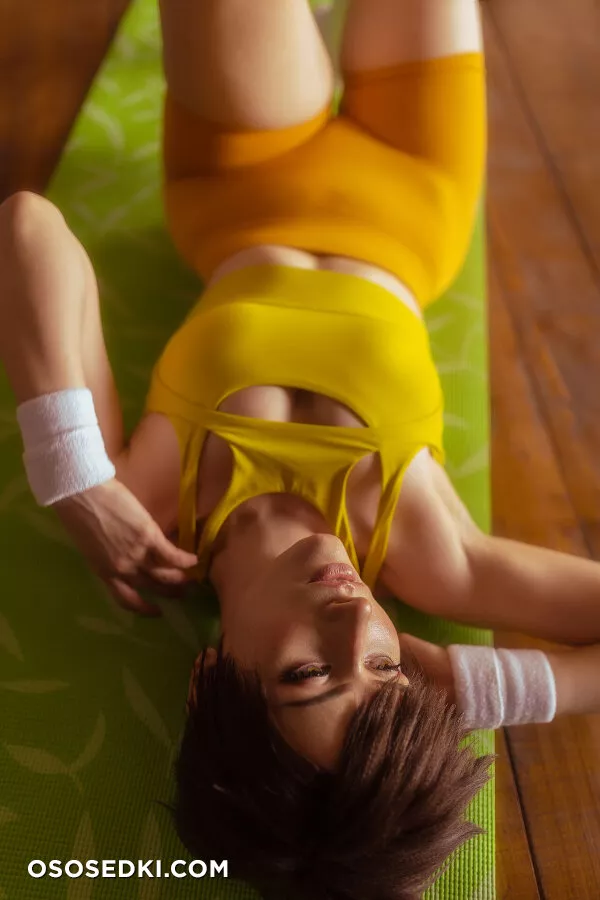Narga Aoki - Workout with Tracer - 6