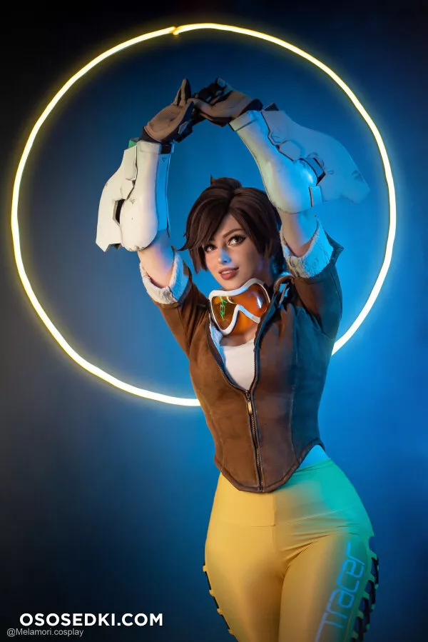 Lady Melamori - Tracer - 11