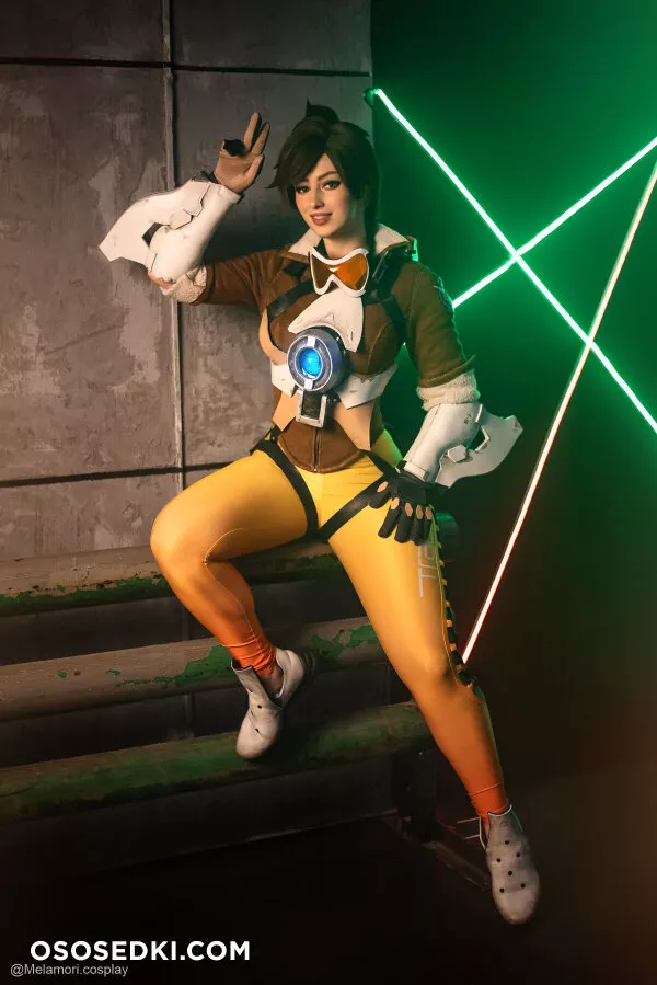 Lady Melamori - Tracer - 14