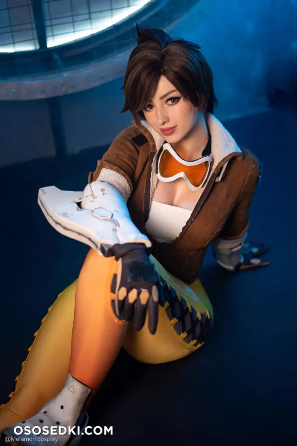 Lady Melamori - Tracer - 4