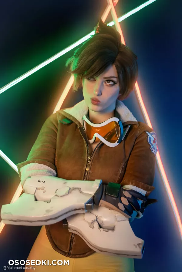 Lady Melamori - Tracer - 6