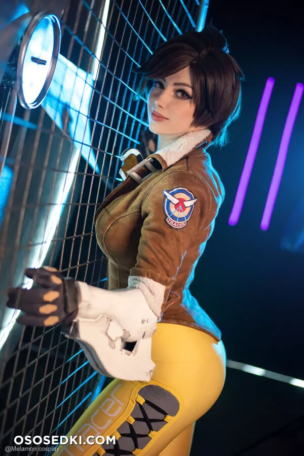 Lady Melamori - Tracer - 9