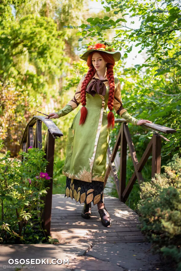 Lady Melamori - Mirabel Garlick - 2