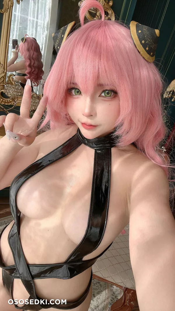 Sayo Momo &amp; Mikomin - Anya &amp; Yor - 47